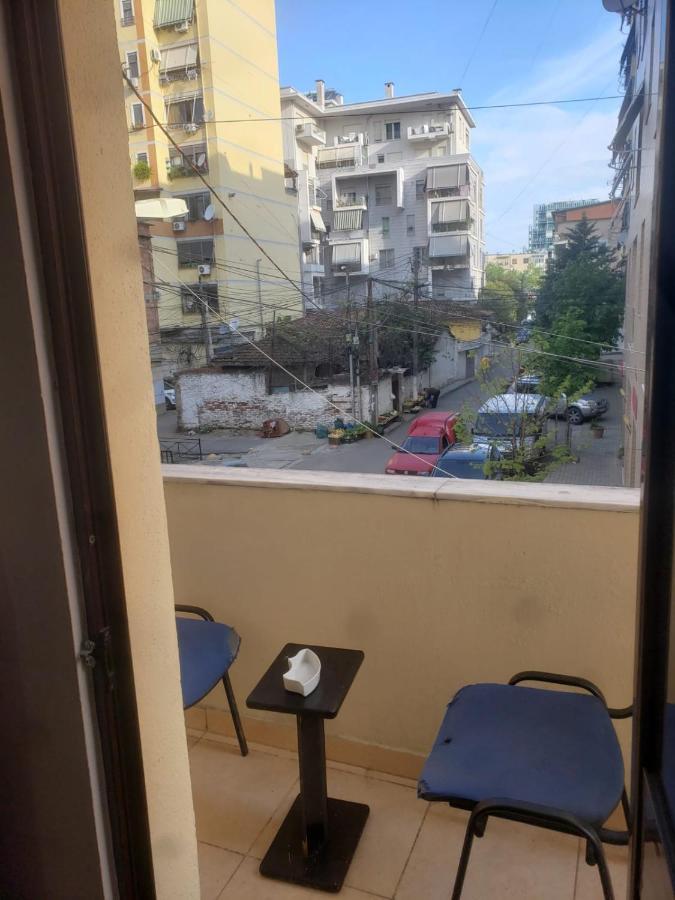 Hostel Split Rock 티라나 외부 사진